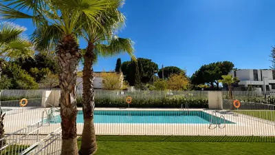 Middle Floor Apartment in Elviria