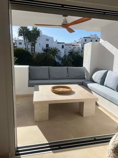 Middle Floor Apartment in Puerto Banús