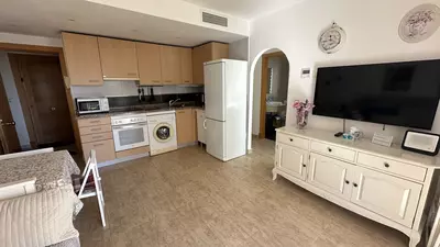 Middle Floor Apartment in Estepona