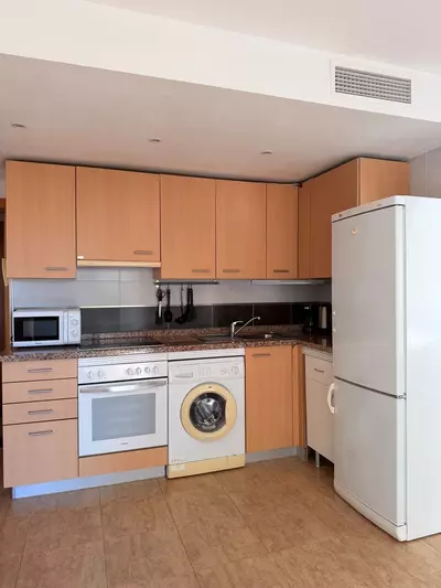 Middle Floor Apartment in Estepona