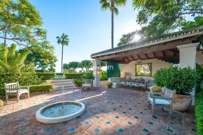 Detached Villa in Elviria