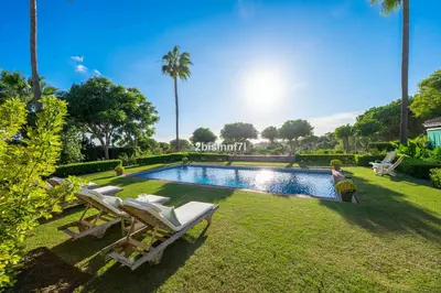 Detached Villa in Elviria