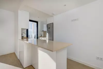Middle Floor Apartment in Estepona
