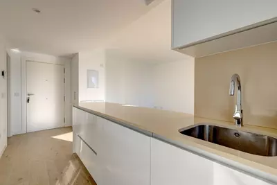 Middle Floor Apartment in Estepona