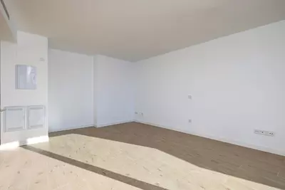Middle Floor Apartment in Estepona