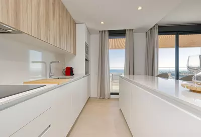 Middle Floor Apartment in Estepona