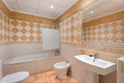 Ground Floor Apartment in Elviria