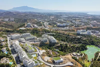 Middle Floor Apartment in Estepona