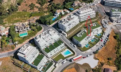 Middle Floor Apartment in Estepona