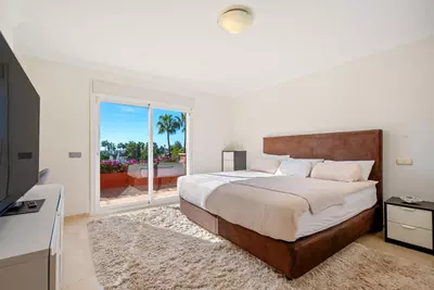 Townhouse in Nueva Andalucía