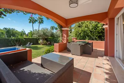 Townhouse in Nueva Andalucía