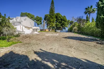 Land in Nueva Andalucía