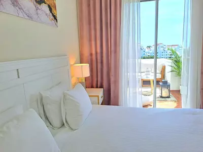 Middle Floor Apartment in Estepona