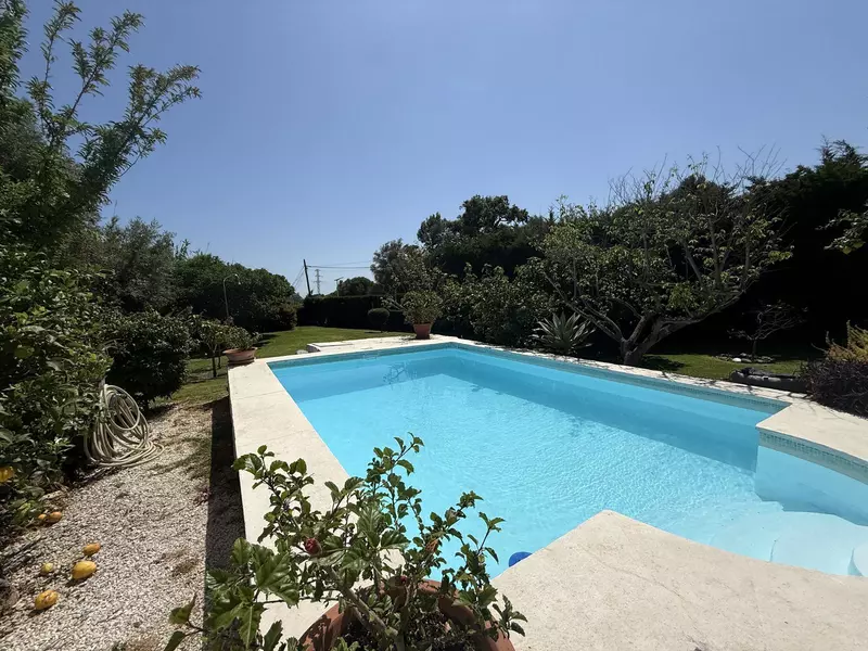 Finca - Cortijo in Estepona