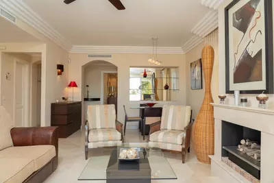 Middle Floor Apartment in Casares