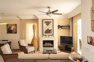 Middle Floor Apartment in Casares
