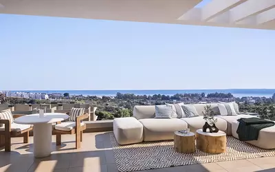 Middle Floor Apartment in Estepona