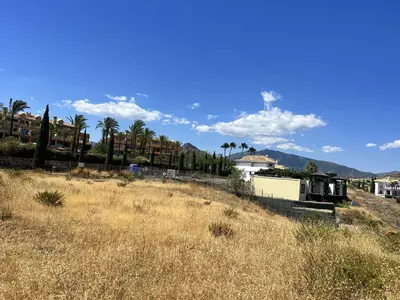 Residential Plot in Benahavís
