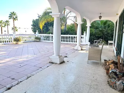 Detached Villa in Estepona