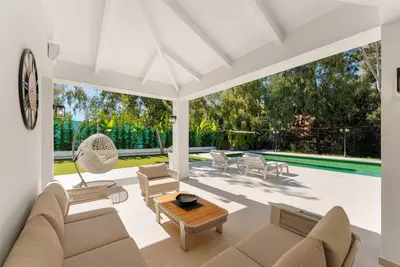 Detached Villa in Nueva Andalucía