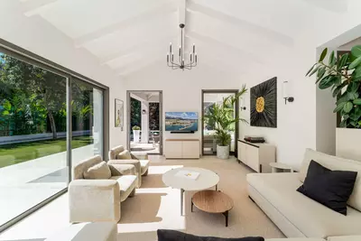 Detached Villa in Nueva Andalucía