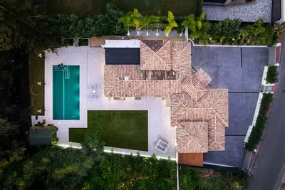 Detached Villa in Nueva Andalucía
