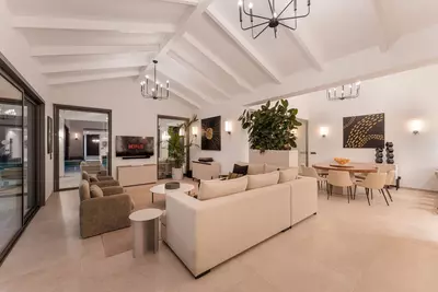 Detached Villa in Nueva Andalucía