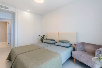 Middle Floor Apartment in Estepona