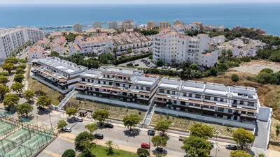 Middle Floor Apartment in Estepona