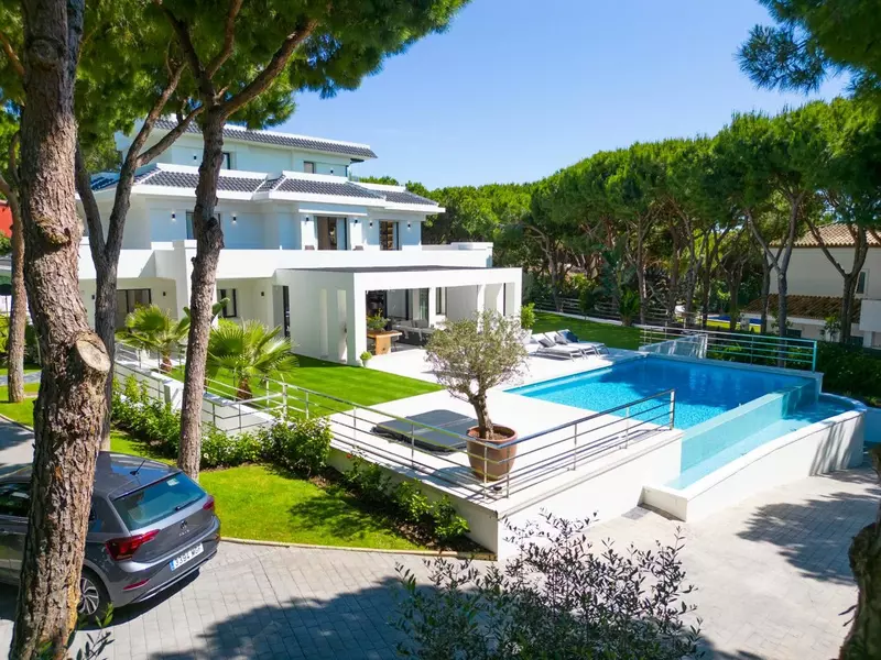 Detached Villa in Las Chapas