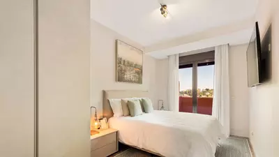 Top Floor Apartment in El Paraiso
