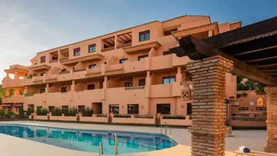 Top Floor Apartment in El Paraiso