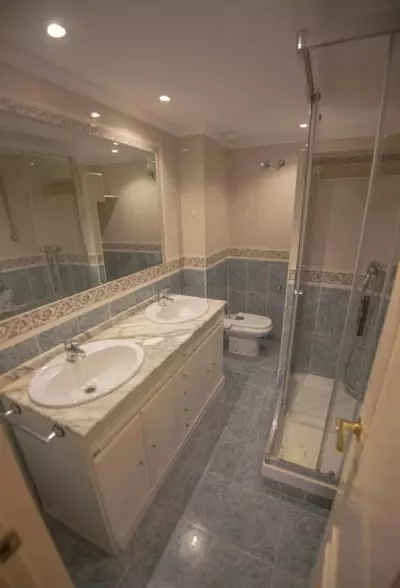 Middle Floor Apartment in Marbella