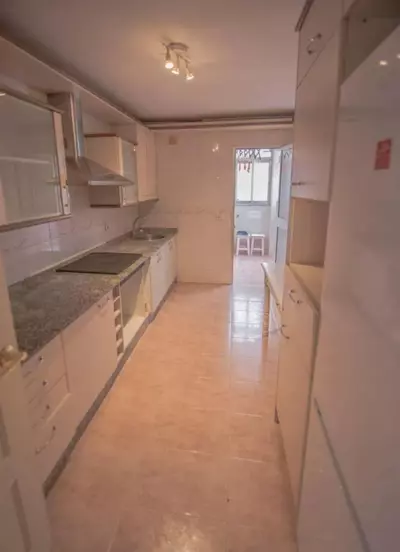 Middle Floor Apartment in Marbella