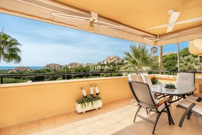 Middle Floor Apartment in Elviria