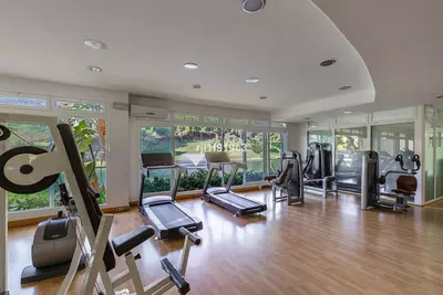 Middle Floor Apartment in Elviria