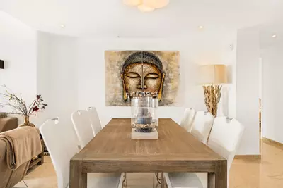 Middle Floor Apartment in Elviria