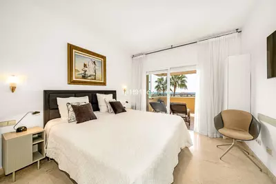 Middle Floor Apartment in Elviria
