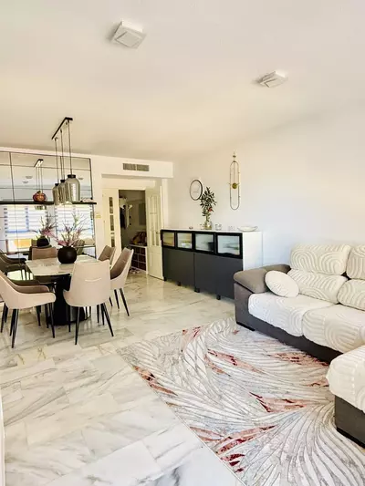 Middle Floor Apartment in Manilva