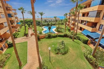 Middle Floor Apartment in Manilva