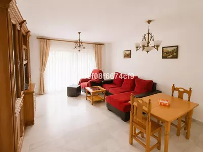 Top Floor Apartment in Estepona
