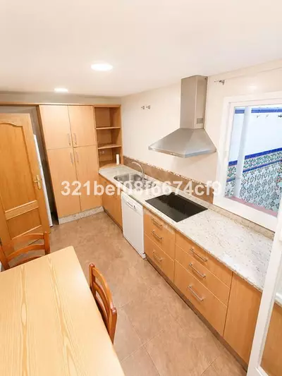 Top Floor Apartment in Estepona