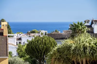 Middle Floor Apartment in Marbella