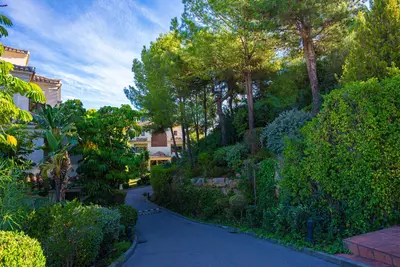 Ground Floor Apartment in Benahavís