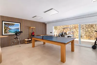 Detached Villa in Nueva Andalucía