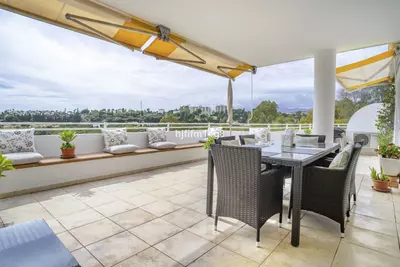 Middle Floor Apartment in Guadalmina Alta