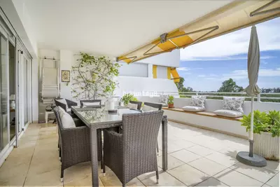 Middle Floor Apartment in Guadalmina Alta