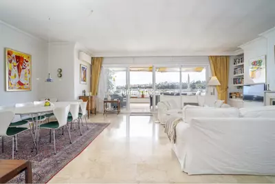 Middle Floor Apartment in Guadalmina Alta
