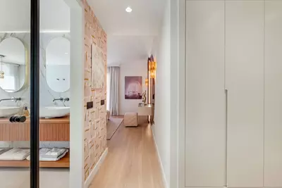 Middle Floor Apartment in Nueva Andalucía