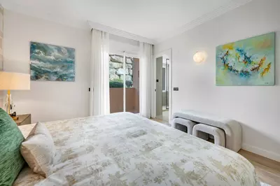 Middle Floor Apartment in Nueva Andalucía